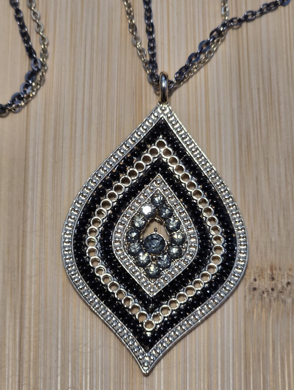 🔅Whimsigoth Black White Rhinestone Teardrop Pendant Necklace Silver Multi Chain - Picture 2 of 3